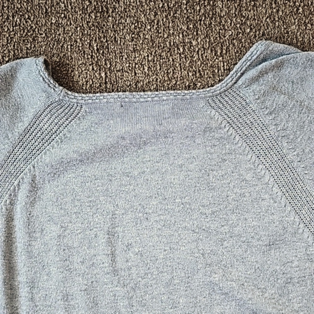 Sweater - Picture 10 of 16